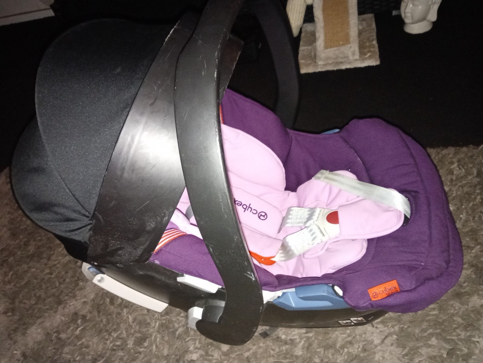 Maxicosies wipstoeltje en autostoeltje baby, Ophalen of Verzenden, 15 t/m 36 kg, Overige merken, Autogordel