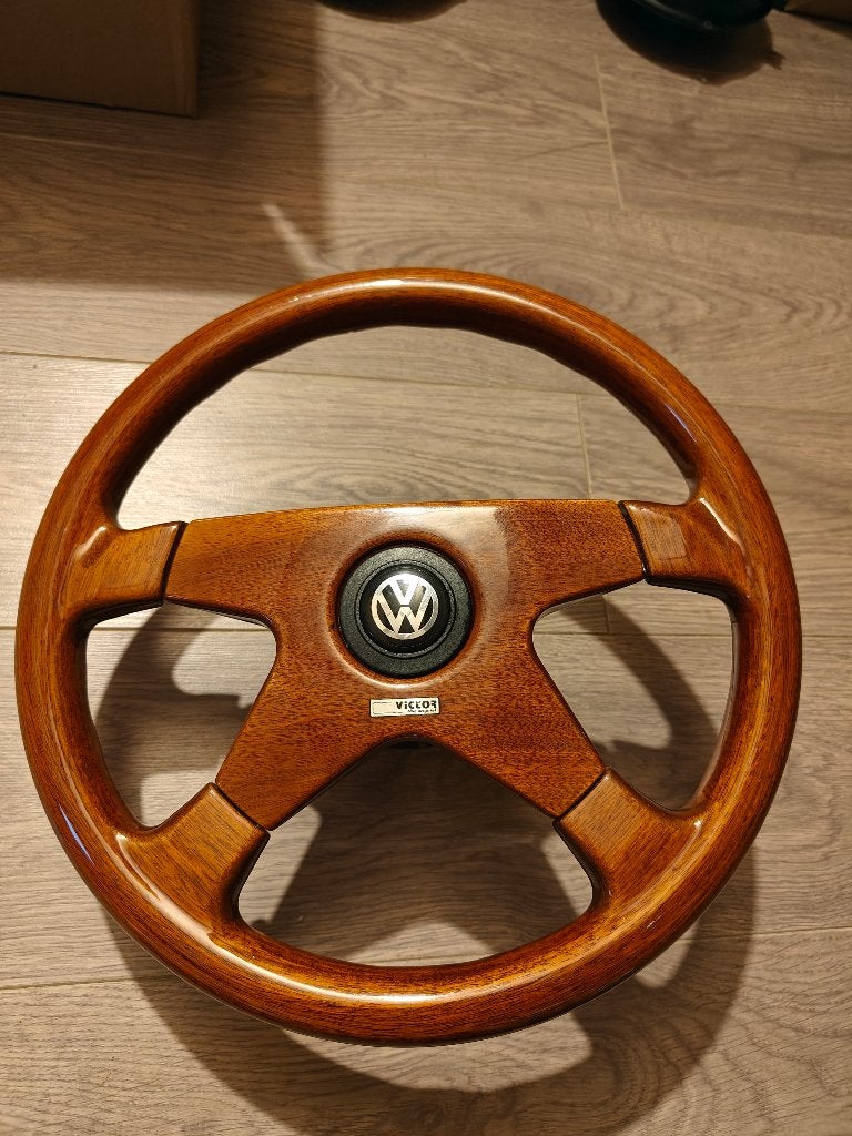 Victor houten sportstuur 36cm + VW claxonknop, Auto-onderdelen, Ophalen of Verzenden, Gebruikt, Volkswagen