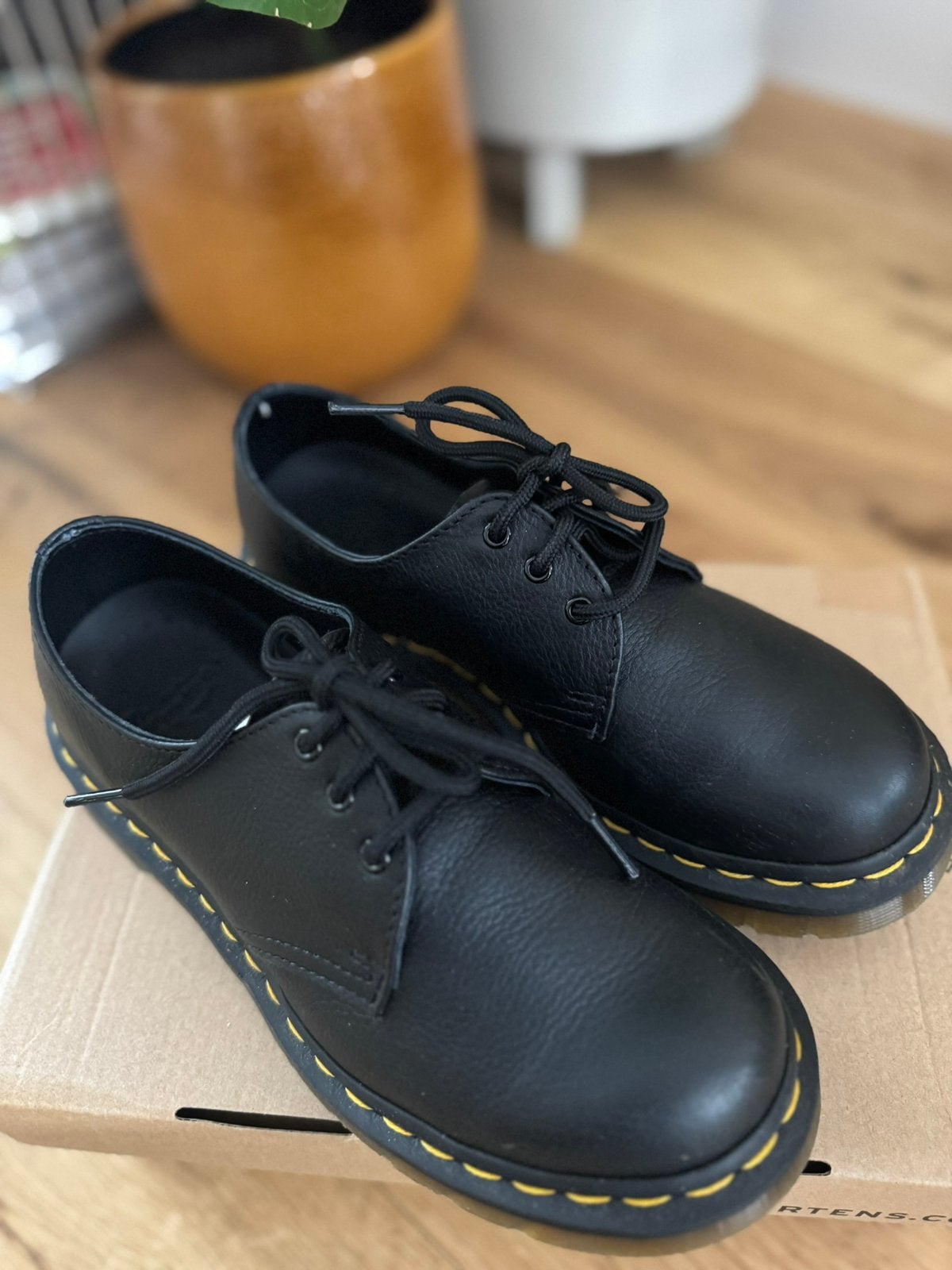 Maat 37 Dr. Martens Virginia, Kleding | Dames, Ophalen of Verzenden, Zo goed als nieuw, Zwart