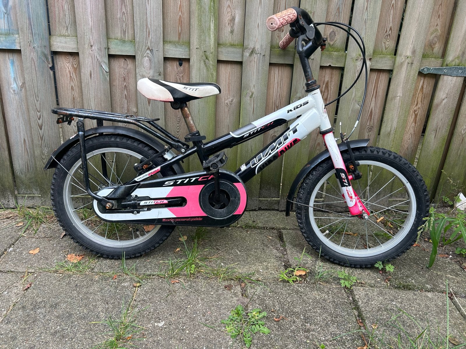 Kinderfiets 16 inch - Stitch Kids, Ophalen, Gebruikt, Terugtraprem, 16 tot 20 inch