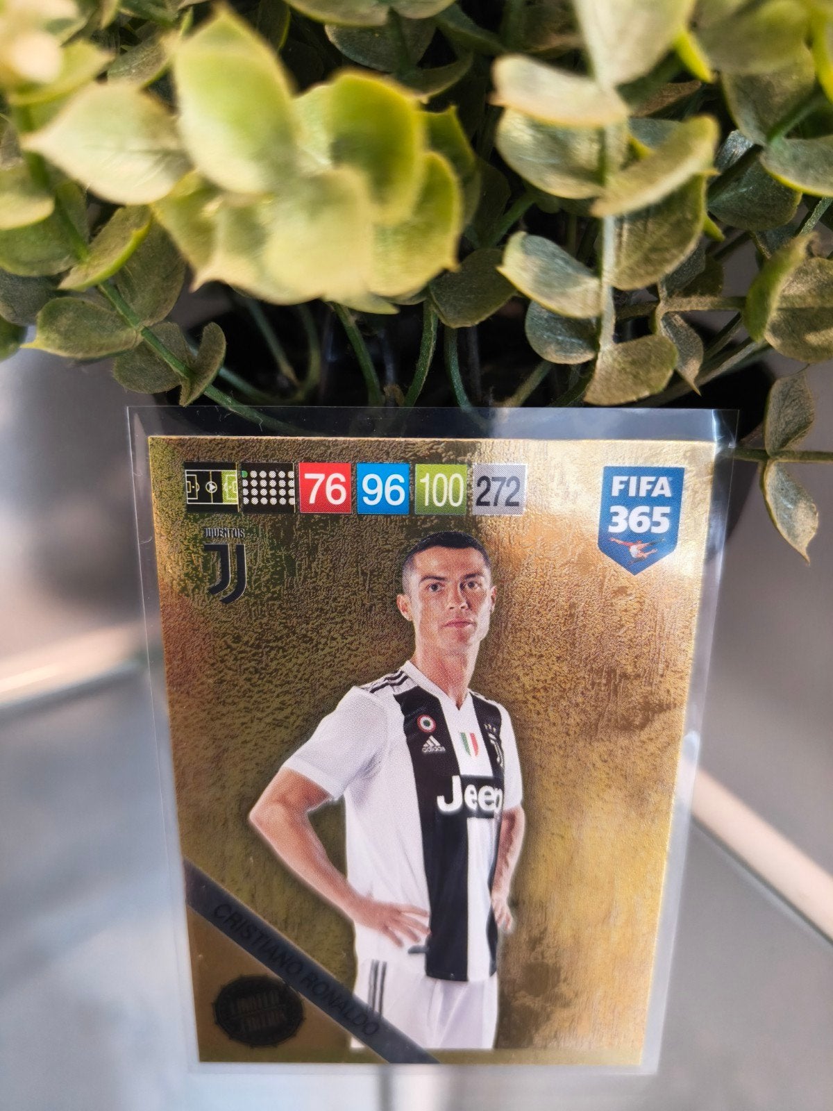 Cristiano Ronaldo limited edition Juventus, Ophalen of Verzenden, Plaatje