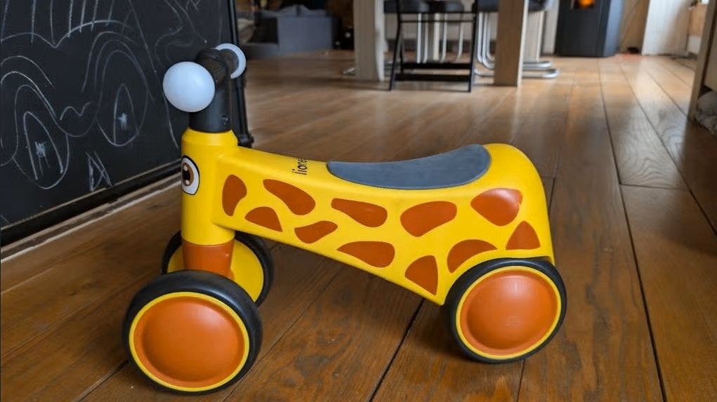 Leuk giraffen kinderfietsje met lichtjes, z.g.a.n., Ophalen, Zo goed als nieuw, Jongen of Meisje