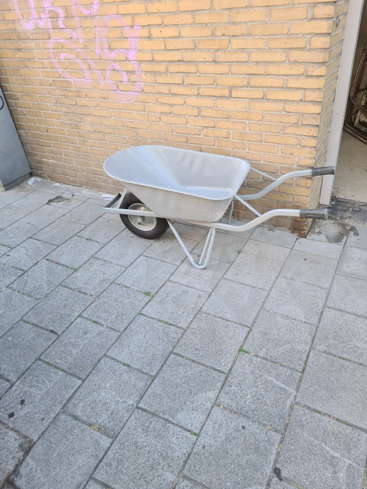 matador kruiwagen, Doe-het-zelf en Verbouw, Transportwagens, 80 tot 100 liter, Ophalen, Zo goed als nieuw, Overige typen