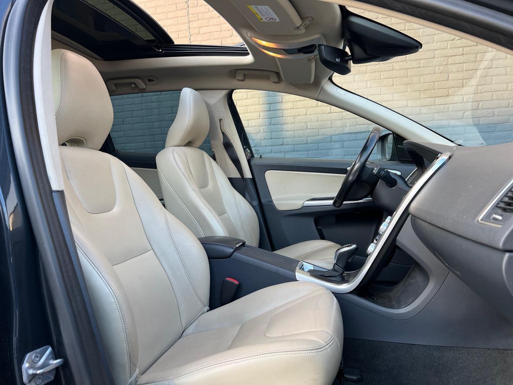 Volvo XC60 2.0 D4 FWD Ocean Race | EURO 6 | Panoramadak | St, Auto's, Euro 6, 4 cilinders, 1634 kg, Bedrijf