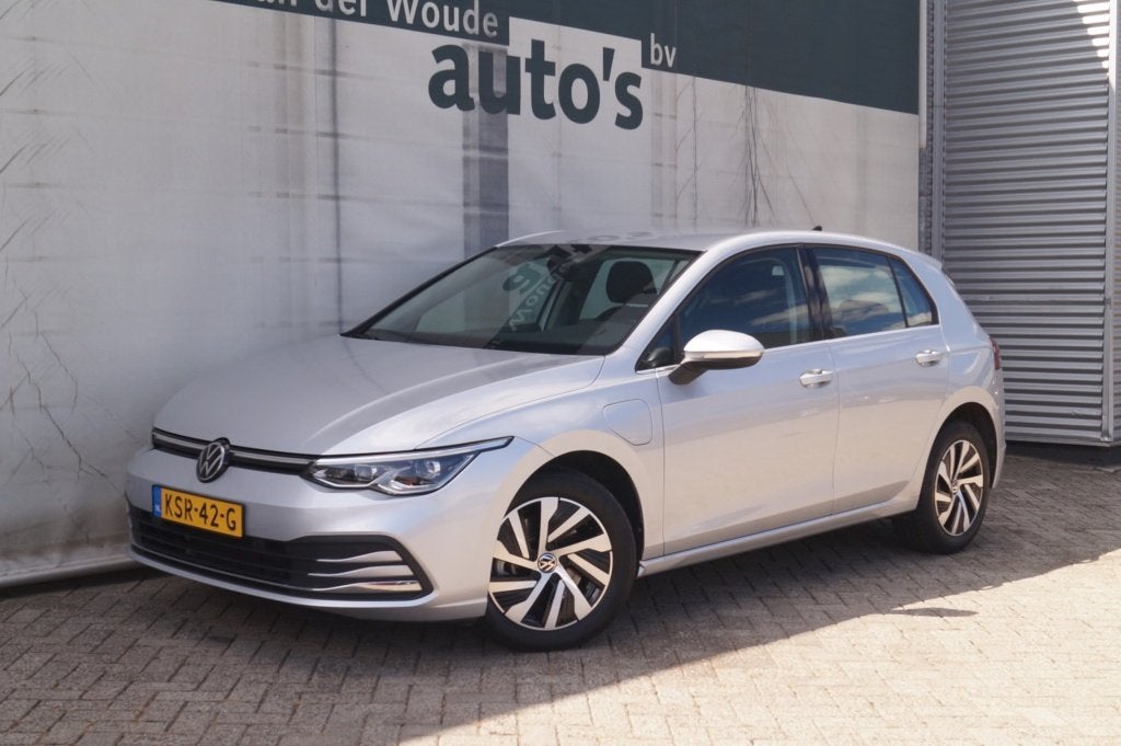 Volkswagen Golf 1.4 eHybrid PHEV Style Business -NAVI-ECC-LE, Gebruikt, Euro 6, 150 pk, Alcantara