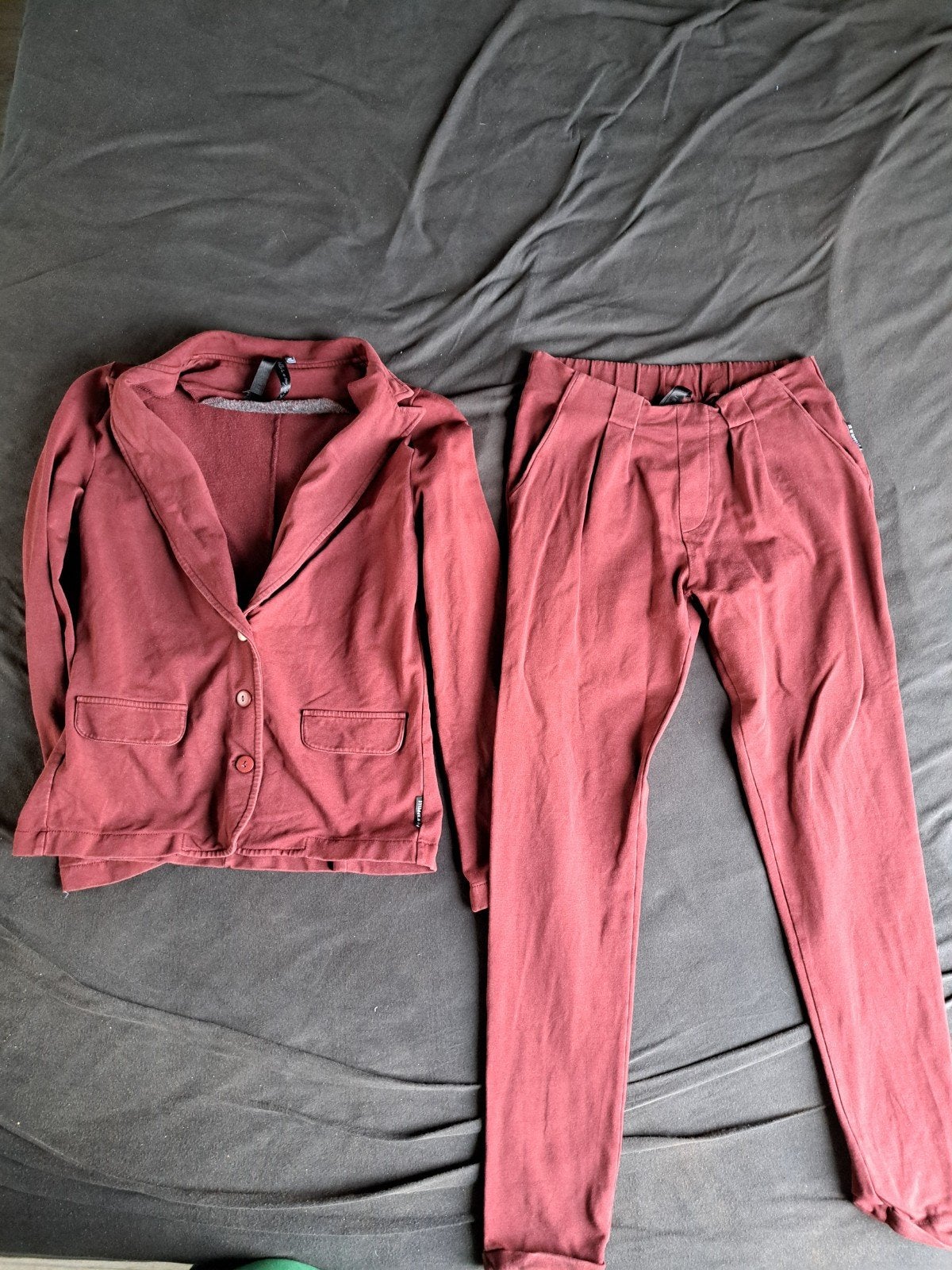 Bordeauxrood Je m'appelle pak maat M, Kleding | Dames, Ophalen of Verzenden, Gedragen, Maat 38/40 (M), Rood