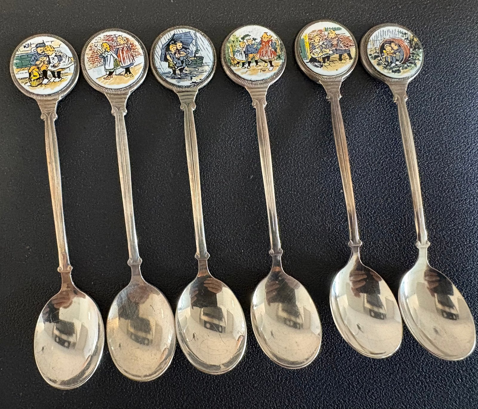 Set van 6 Ot en Sien  theelepels met div afbeeldingen, Antiek en Kunst, Curiosa en Brocante, Ophalen of Verzenden