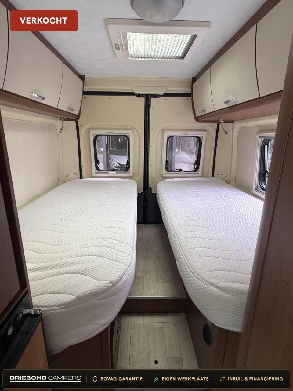Chausson TWIST 06 Enkele Bedden Luifel Zonnepaneel Trekhaak, Buscamper of Camperbus, Airbags, Tot en met 2, 6 tot 7 meter