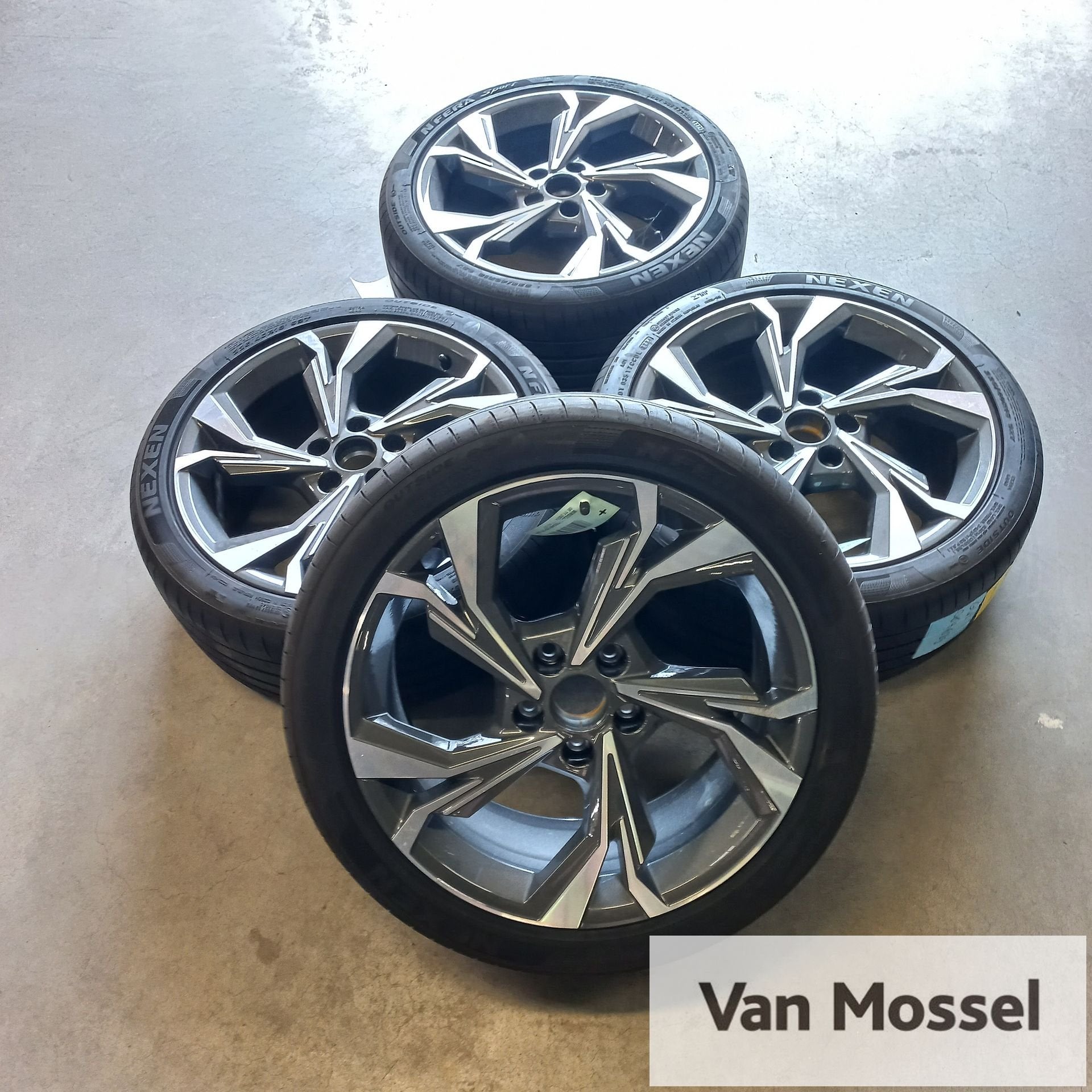 Audi A1 Nexen Nfera Sport 225/40/R18 92Y, 18 inch, Gebruikt, -, -