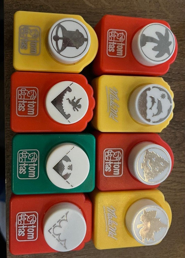 61 stuks figuur ponsen, Overige thema's, Meerkleurig, Ophalen of Verzenden, Zo goed als nieuw