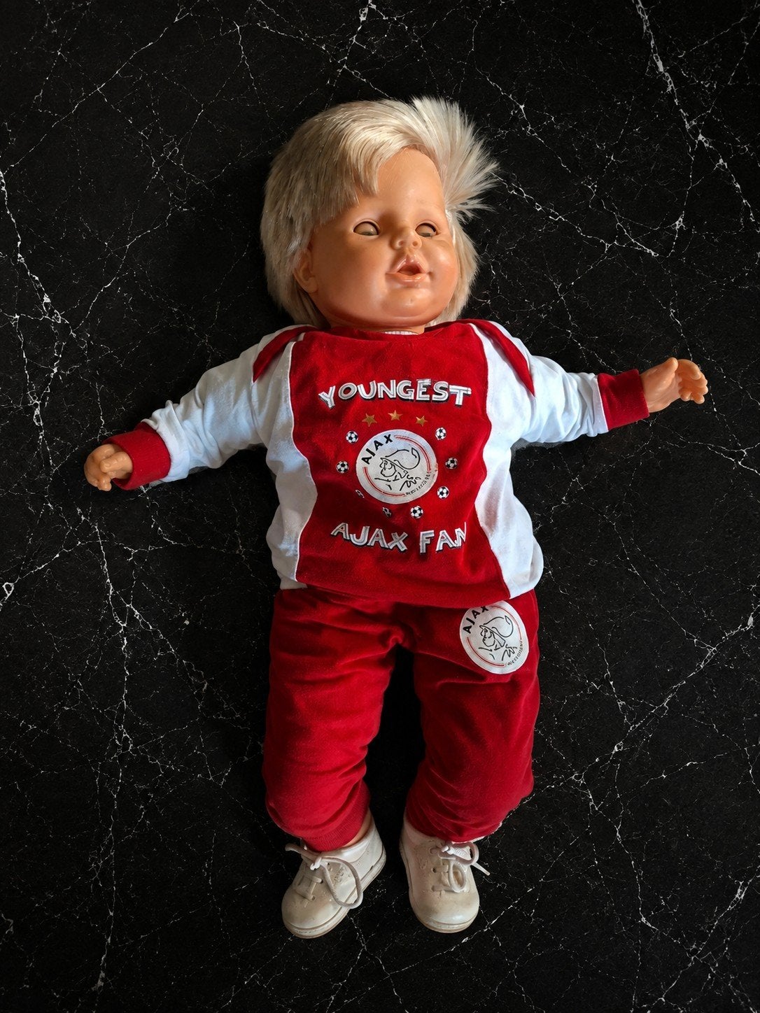 Famosa vintage pop met ajax tenue, Ophalen, Zo goed als nieuw, Pop