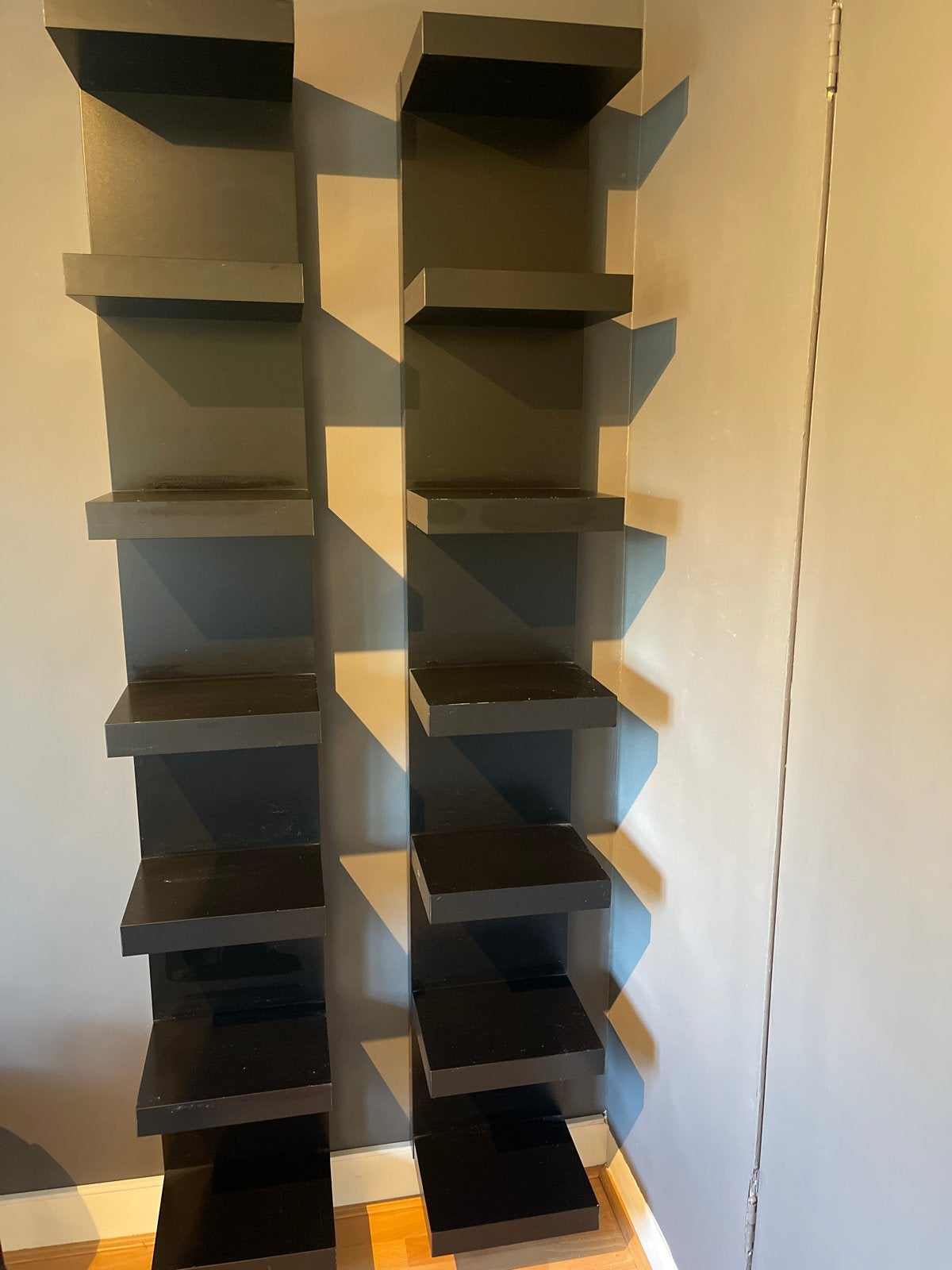 IKEA LACK Zwarte zwevende wandplanken set (2 stuks), Ophalen, Zo goed als nieuw