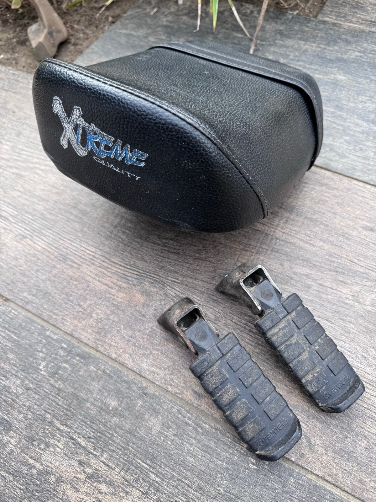 Zwart tomos bijrijder zitje 'Xtreme Quality' met voetsteunen, Ophalen of Verzenden, Gebruikt