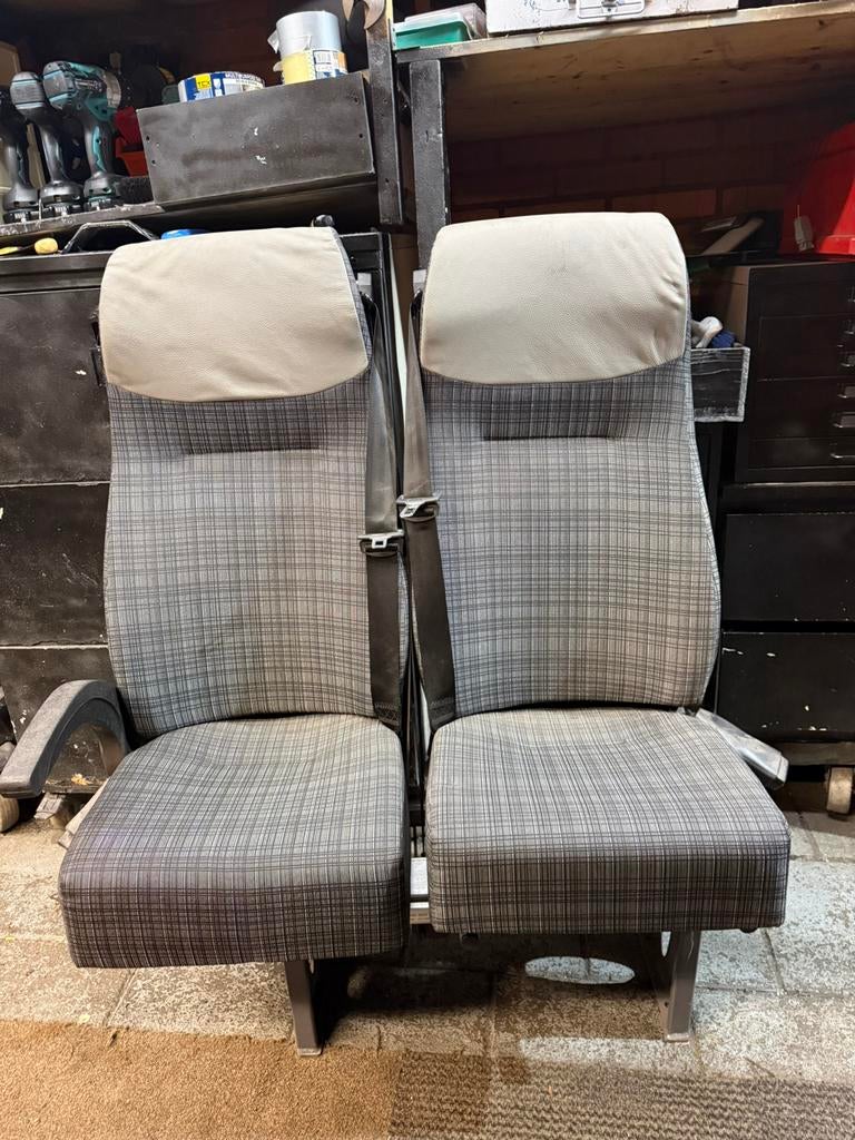Extra stoelen voor mercedes sprinter bussen of campers, Auto-onderdelen, Ophalen, Gebruikt, Mercedes-Benz