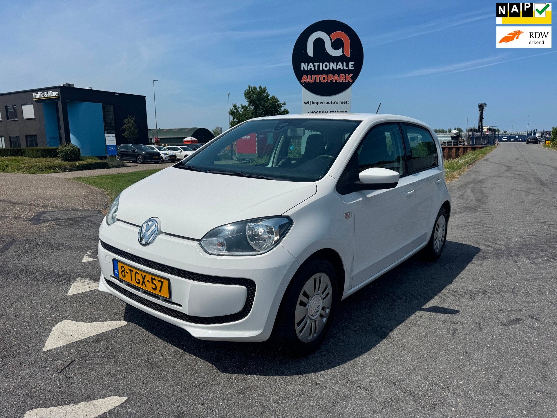 Volkswagen Up! | 2014 | 1.0 move up! BlueMotion | APK | Top, Auto's, Volkswagen, Voorwielaandrijving, Euro 5, Gebruikt, Up!