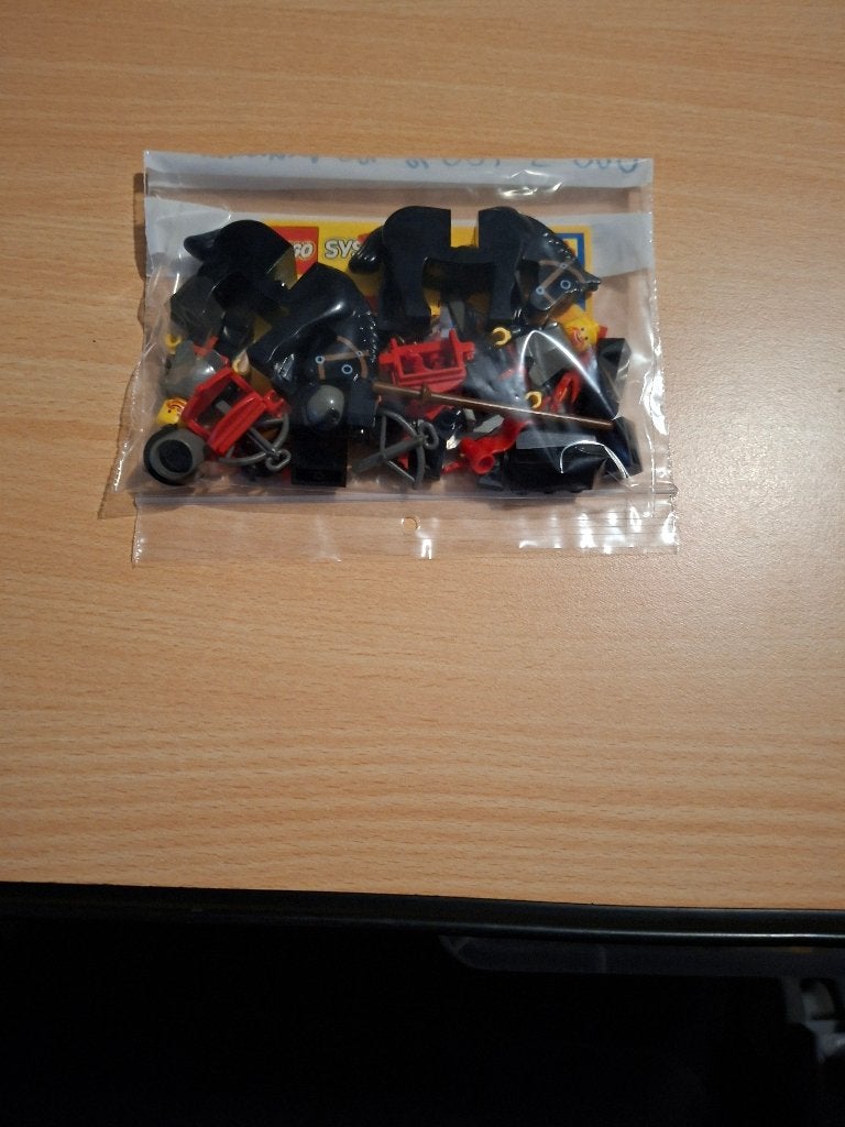 Lego 6009 Black Knight x2, Kinderen en Baby's, Speelgoed | Duplo en Lego, Gebruikt, Lego, Ophalen of Verzenden, Compleet