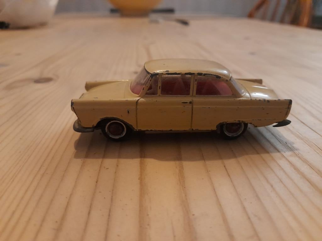 Tekno DKW, Hobby en Vrije tijd, Modelauto's | 1:43, Ophalen of Verzenden, Zo goed als nieuw, Auto, Overige merken