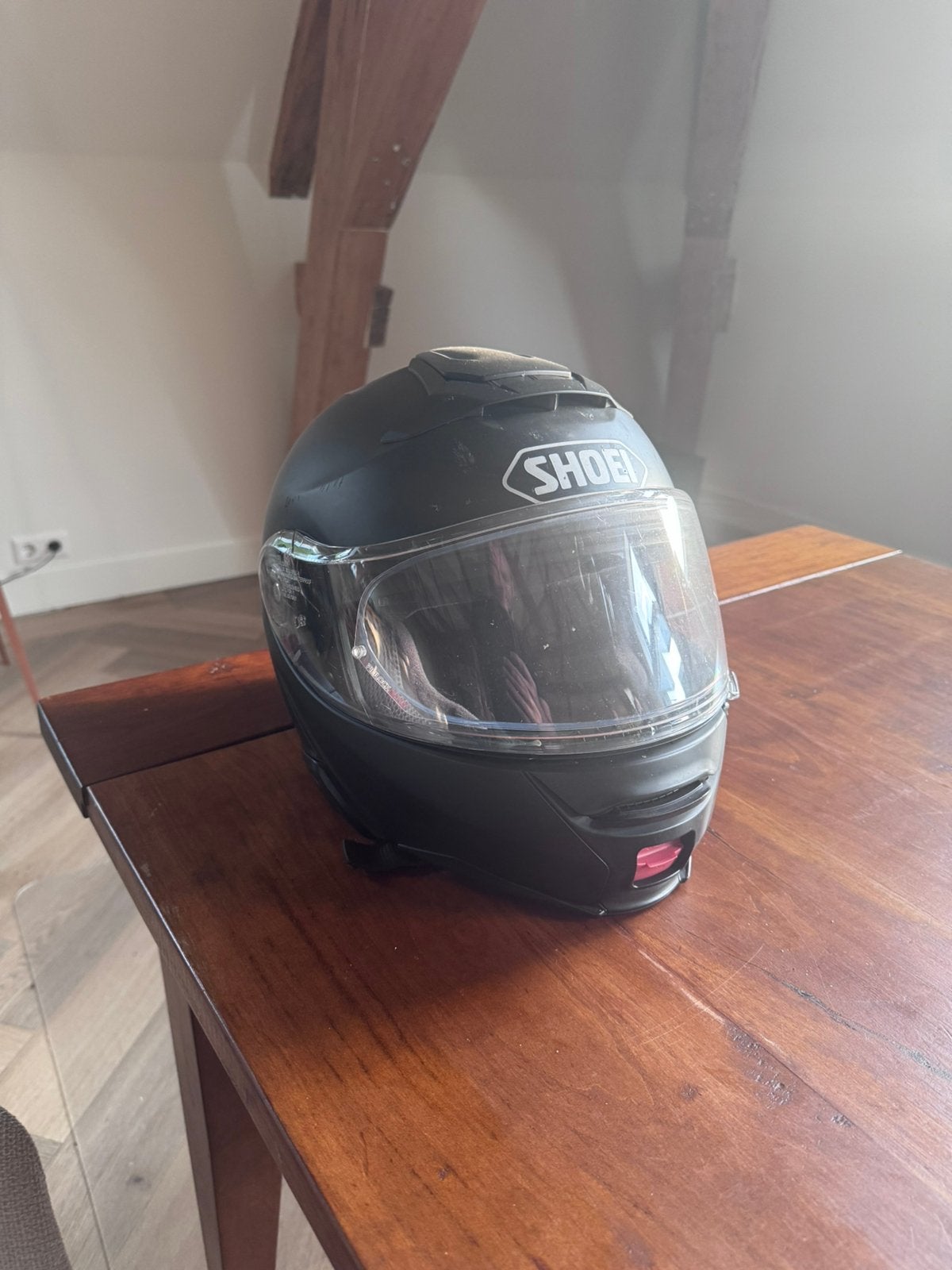 Shoei Neotec 2 systeemhelm met Sena communicatiesysteem, Motoren, Kleding | Motorhelmen, Systeemhelm, Heren, Ophalen of Verzenden