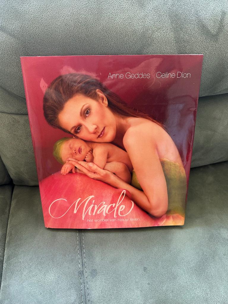 Miracle boek Anne Geddes, Ophalen, Zo goed als nieuw