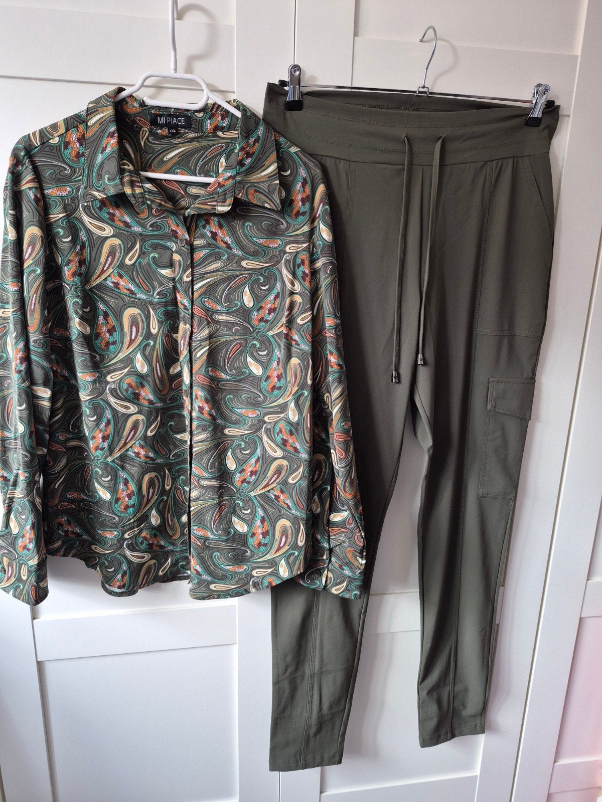 Mi Piace Deep Depth XXL, Kleding | Dames, Broeken en Pantalons, Nieuw, Maat 46/48 (XL) of groter, Groen, Ophalen of Verzenden