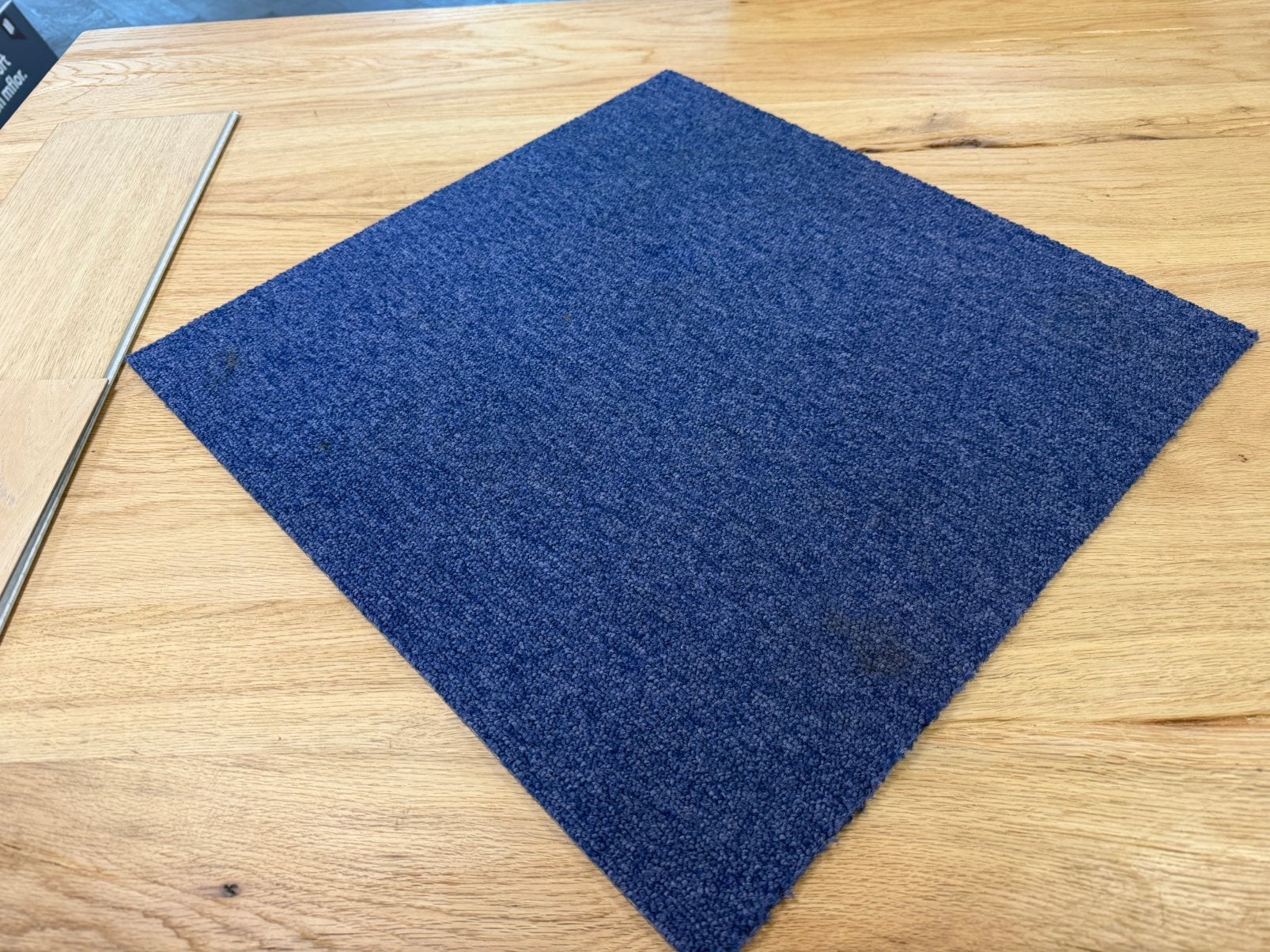 18.00 mtr/2 HEUGA TAPIJTTEGELS BLAUW PROJECT, Ophalen, Gebruikt, Blauw, Tapijttegels