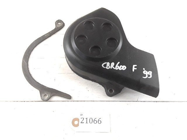 CBR600F 1999 - 2000 Honda Kettingcover D1-38952