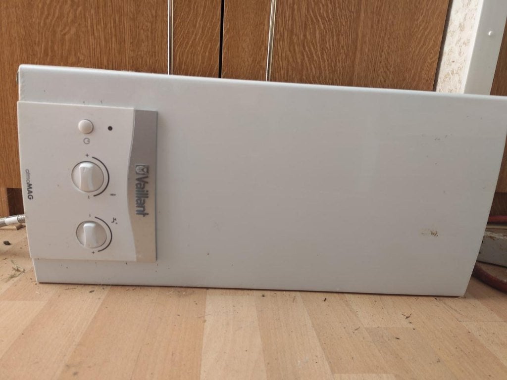 vaillant geiser propaan butaan lpg, Doe-het-zelf en Verbouw, Ophalen, Geiser, Zo goed als nieuw, Minder dan 20 liter