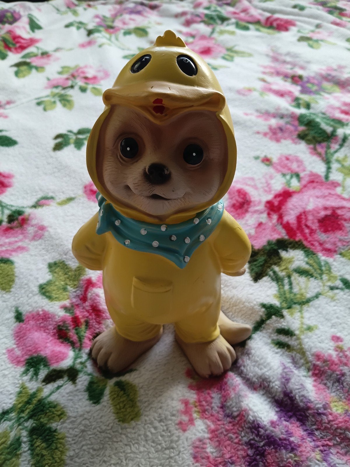 Schattig beeldje van een dier in kuikenpak, Ophalen of Verzenden, Zo goed als nieuw, Dier