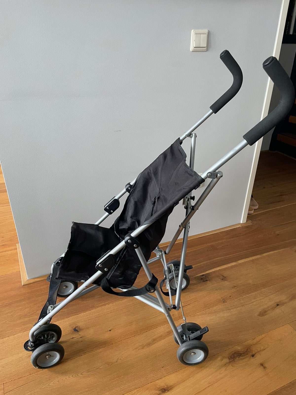 Bambino buggy vanaf 6 maanden tot 15 kilo, Kinderen en Baby's, Buggy's, Ophalen, Zo goed als nieuw, Overige merken