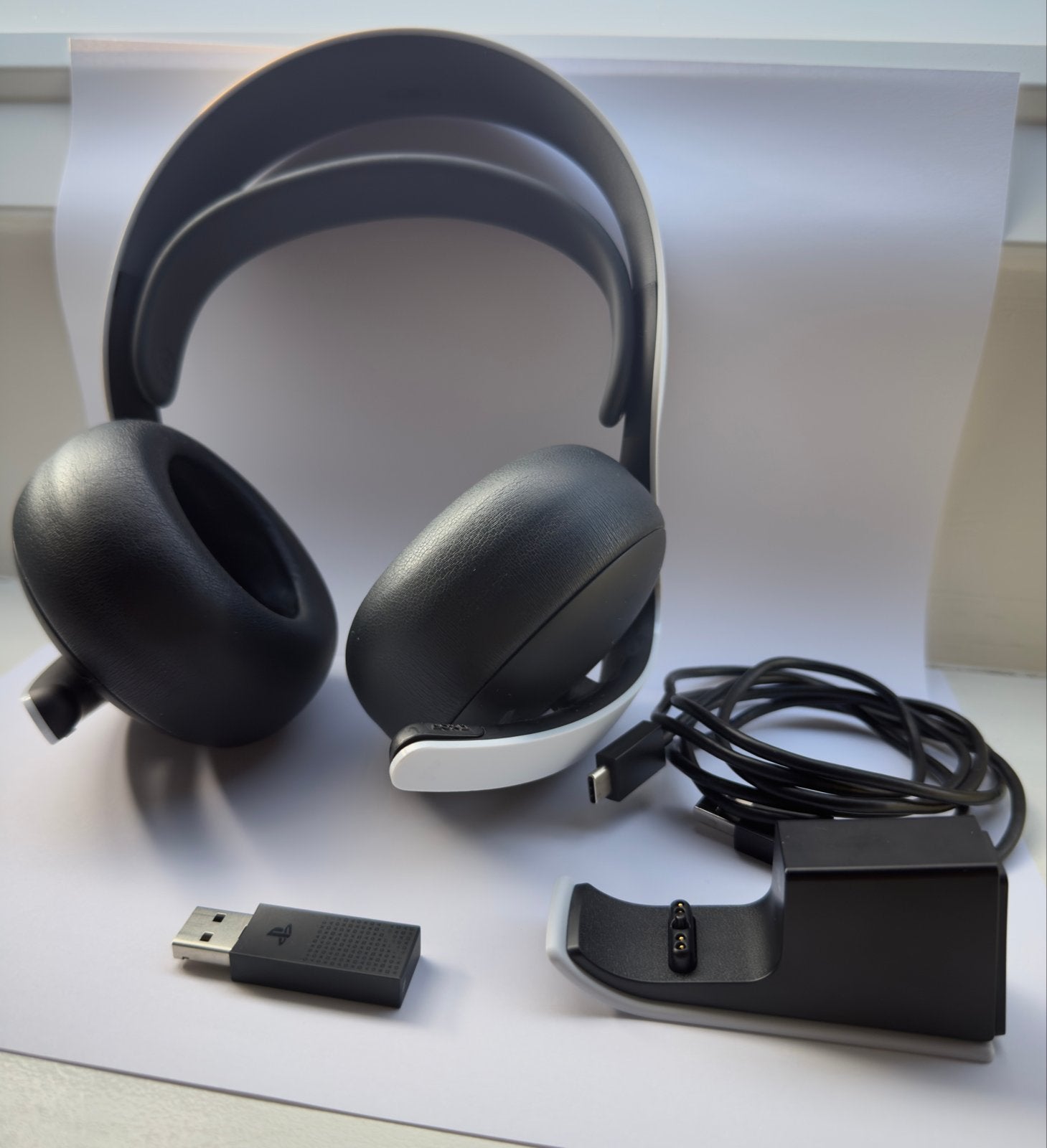 PlayStation Pulse 3D Wireless Headset - Wit, Verzenden, Zo goed als nieuw, Wit, Draadloos
