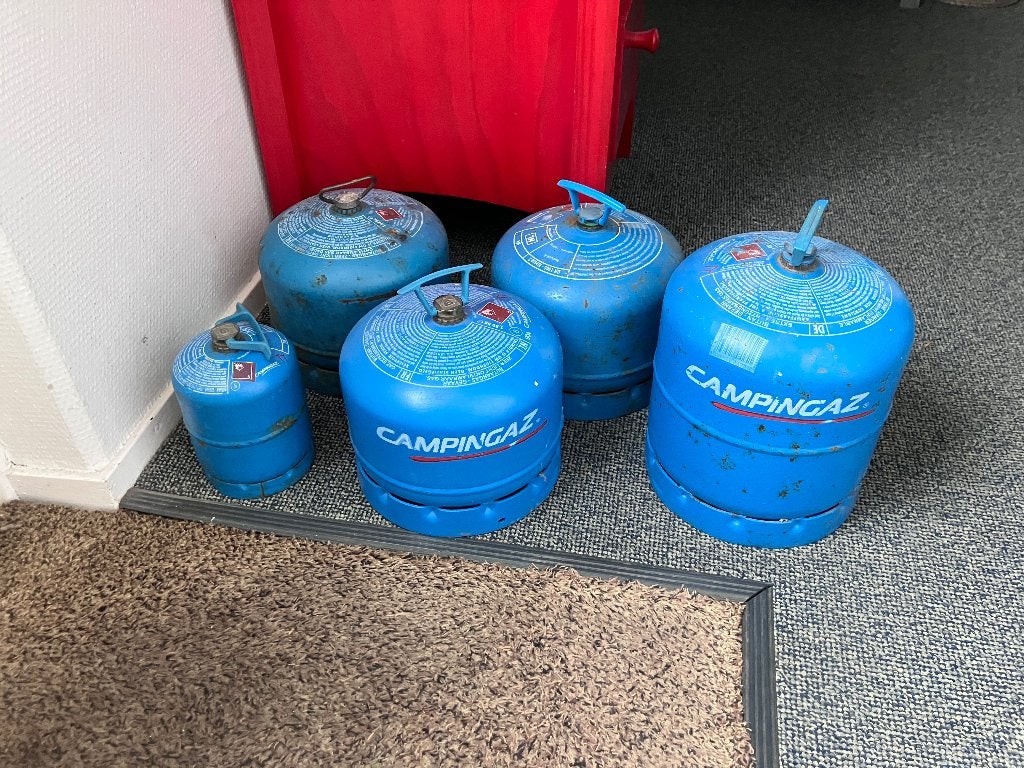 Campinggas-tanks. Diverse: 901, 904(3x) en 907, Caravans en Kamperen, Kampeeraccessoires, Ophalen, Gebruikt