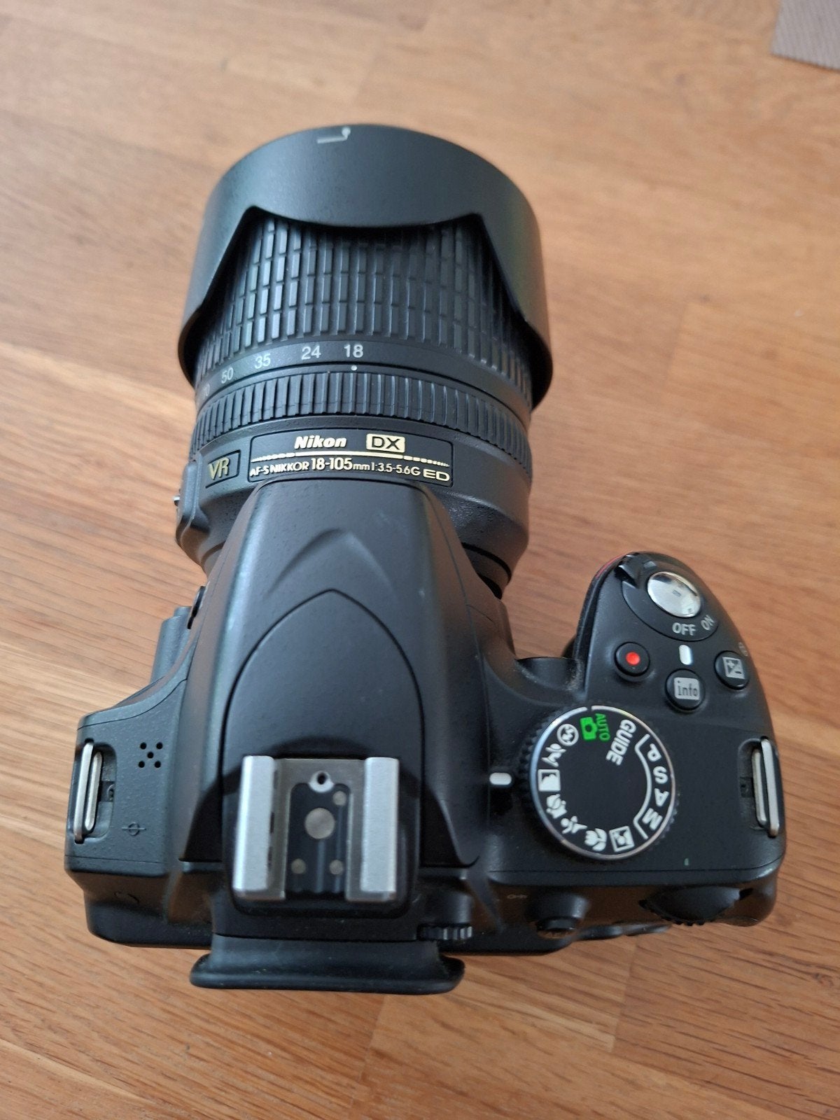 Nikon D3200 spiegelreflexcamera met AF-S 18-105mm l, Gebruikt, Spiegelreflex, Beeldstabilisatie, Ophalen of Verzenden