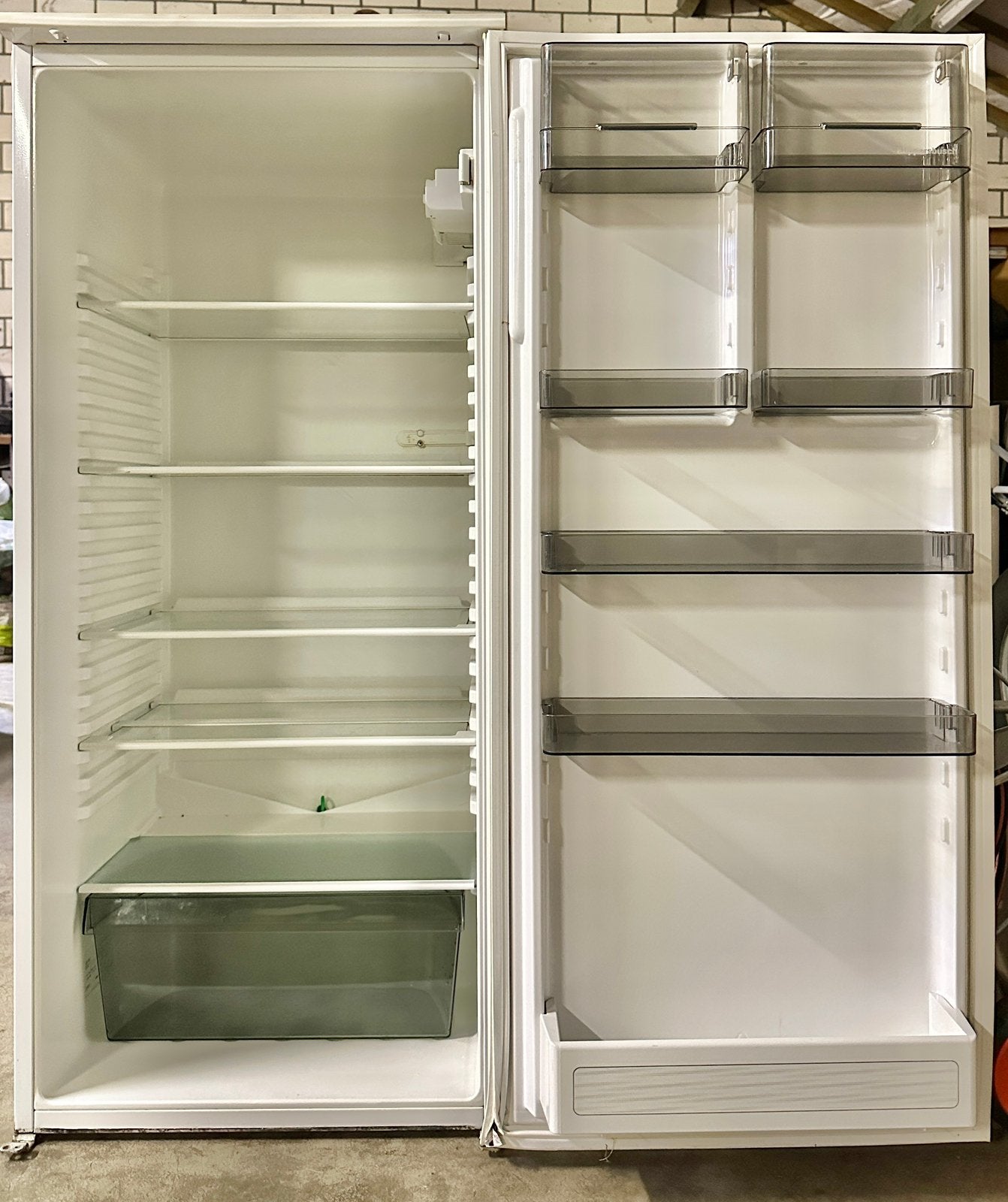 Inbouw koelkast 120 liter, Witgoed en Apparatuur, Koelkasten en IJskasten, Ophalen, Zonder vriesvak, 120 tot 140 cm, 200 liter of meer