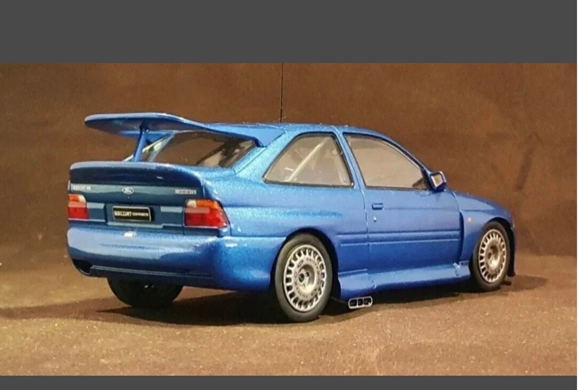 Ford Escort RS Cosworth Whitebox 1:24 modelauto, Hobby en Vrije tijd, Ophalen of Verzenden, Nieuw