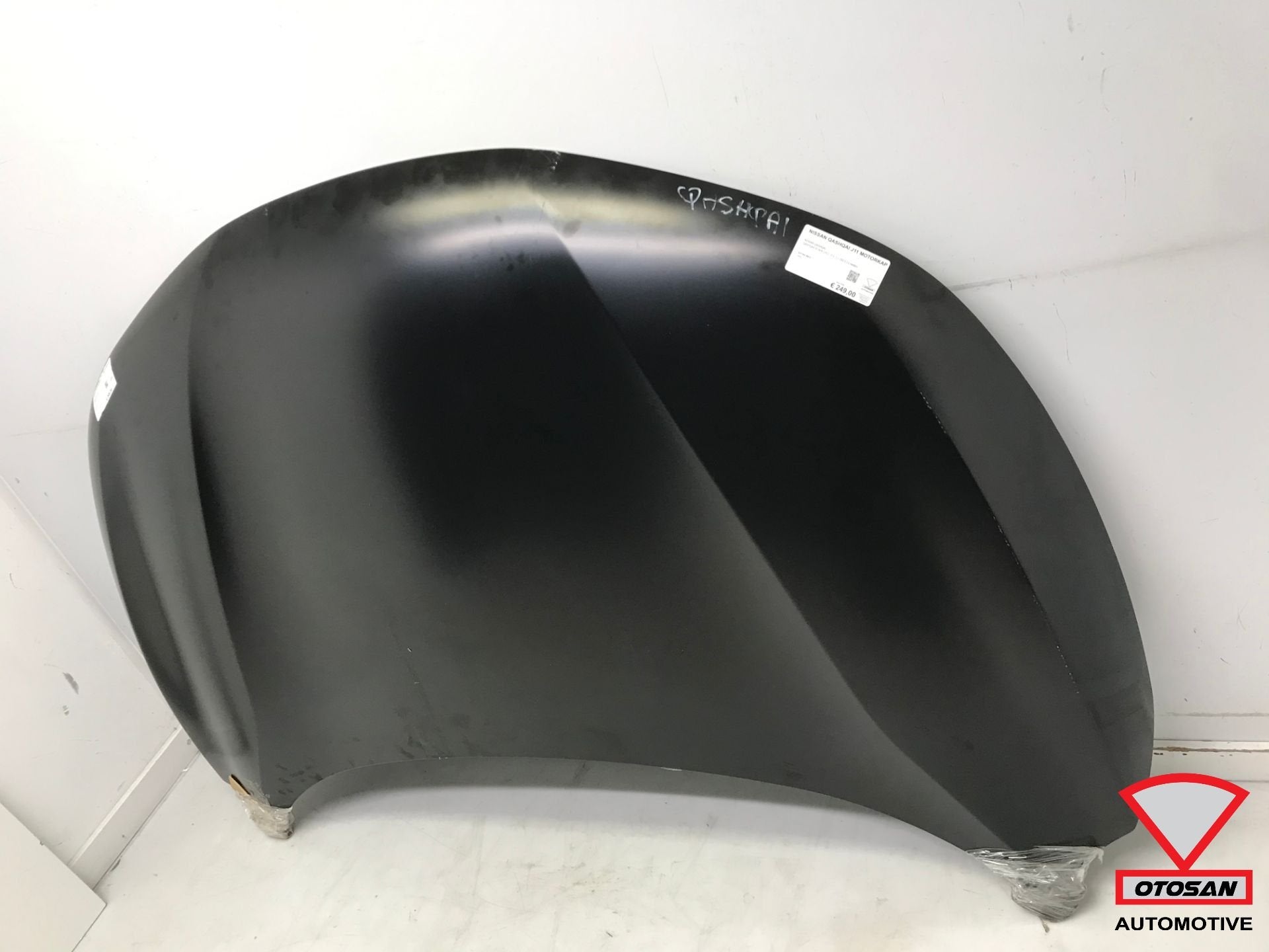Nissan Qashqai J11 2013-2016 Motorkap, Takashima 1-chome 1-1
220-8686  Yokohama, Ophalen of Verzenden, NISSAN_SR@mail.nissan.co.jp