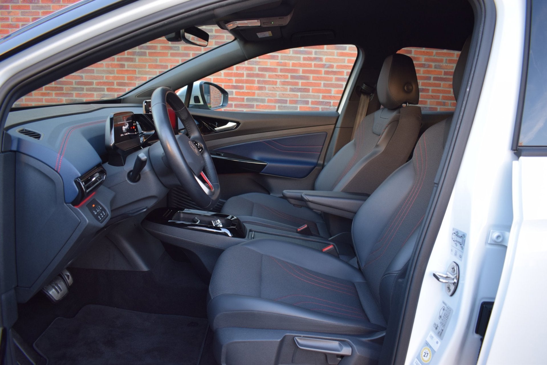 Volkswagen ID.4 GTX 4Motion 77 kWh SOH 94.3% / PANORAMADAK /, Auto's, Automaat, Dealer onderhouden, Gebruikt, Zwart