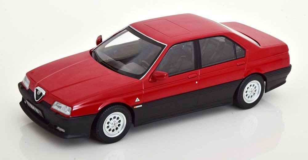 Alfa Romeo 164 Q4 1994 Rood 1-18 Triple 9 Collection, Hobby en Vrije tijd, Modelauto's | 1:18, Overige merken, Tschuiten@hotmail.com