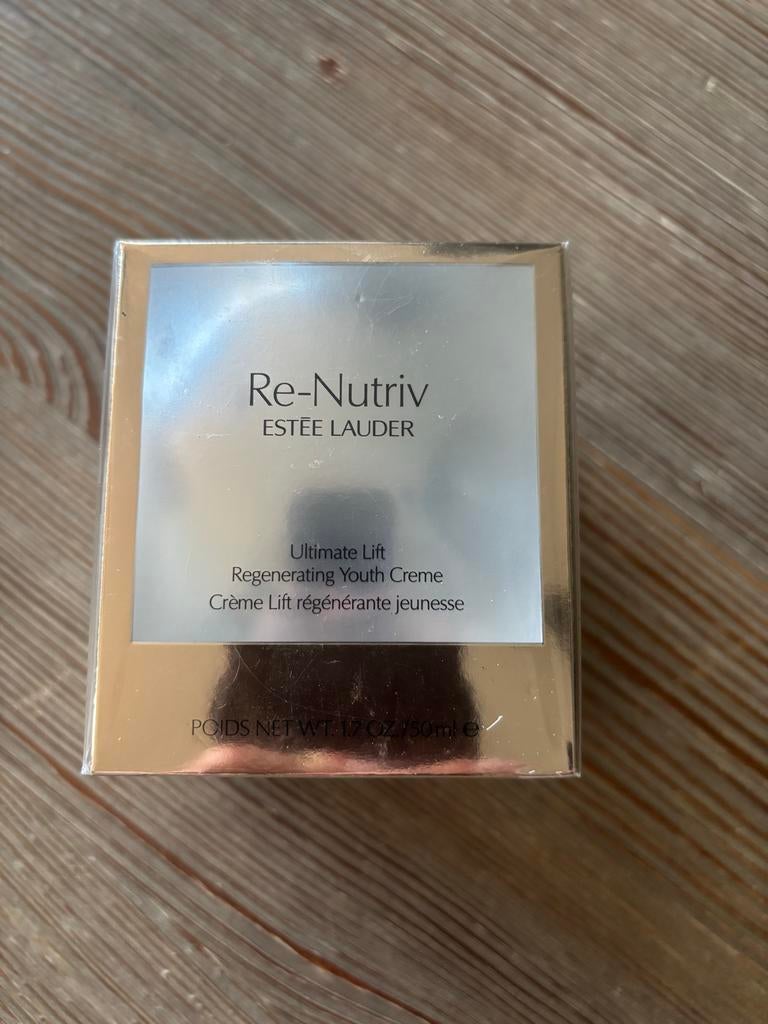 Re-Nutriv Estee Lauder, Ophalen of Verzenden, Nieuw, Gehele gezicht, Verzorging