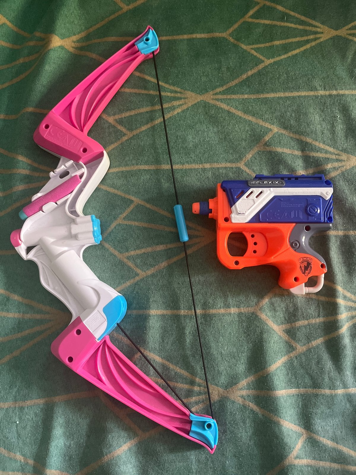 Nerf Rebelle boog en Nerf Reflex IX-1 blaster, Ophalen of Verzenden, Gebruikt