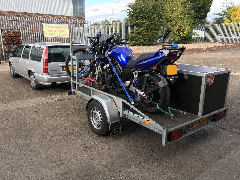 Motor Aanhanger, Ophalen, Gebruikt