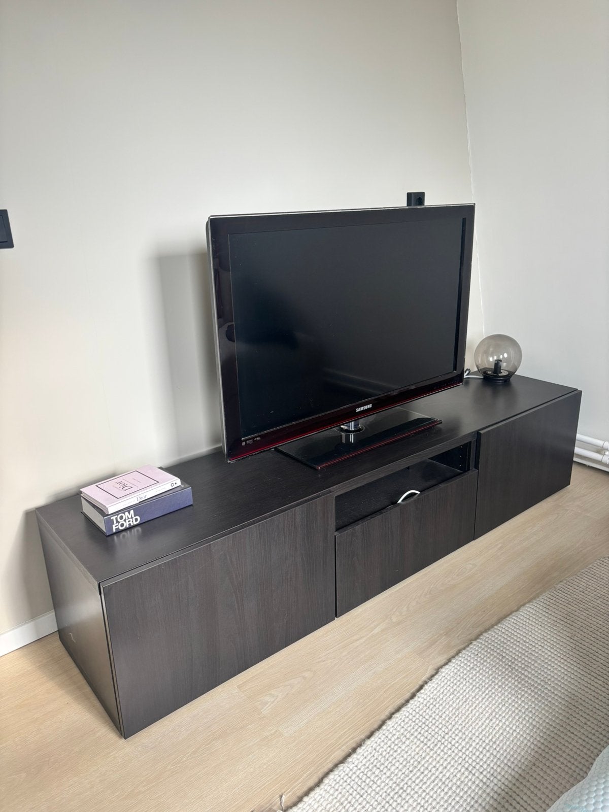 IKEA Besta tv-meubel zwartbruin, Ophalen, Gebruikt, 25 tot 50 cm, Minder dan 100 cm