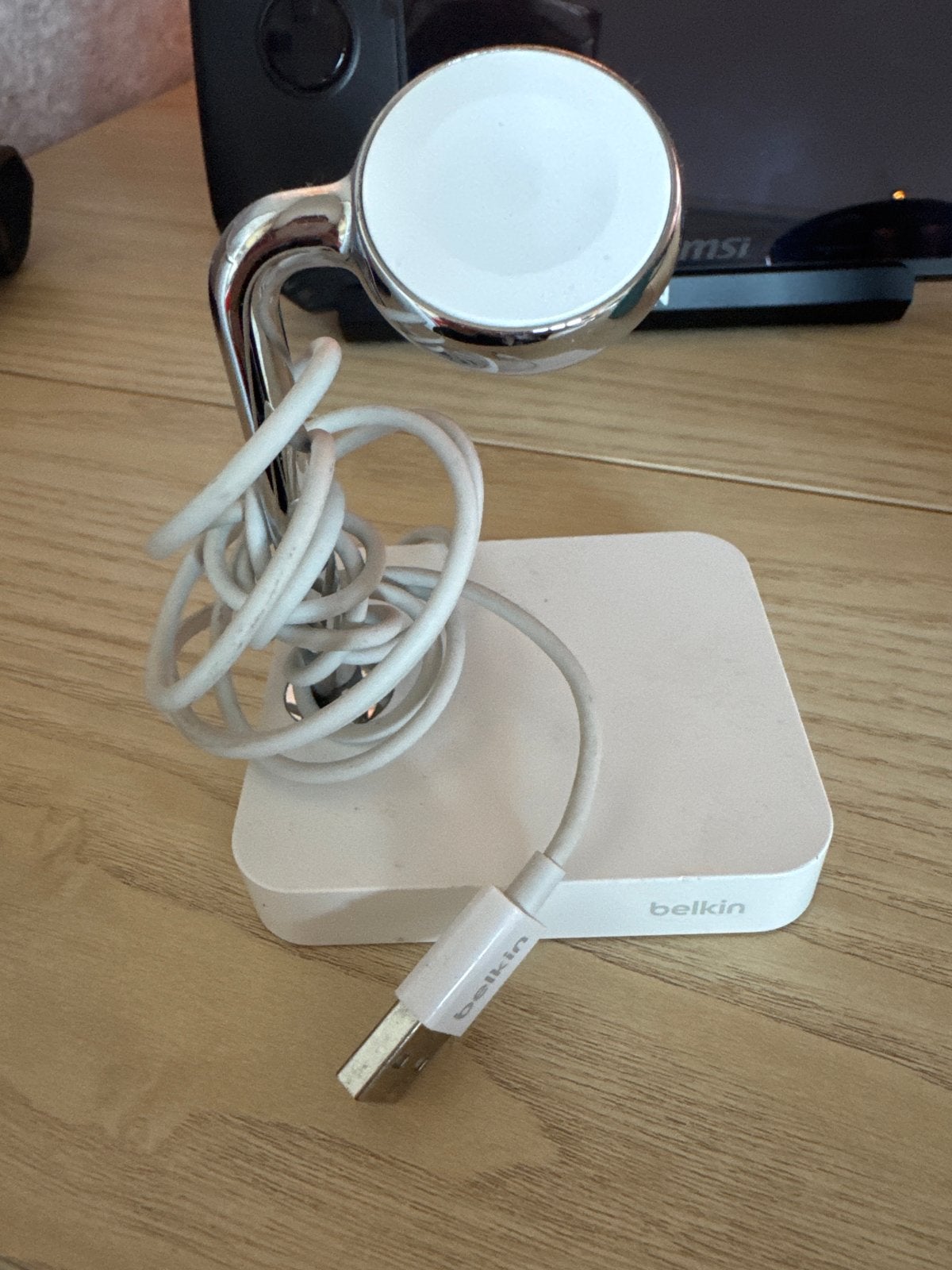 Belkin Apple Watch Oplader - Draadloos Oplaadstation, Gebruikt, Draadloze oplader, Ophalen of Verzenden, Apple