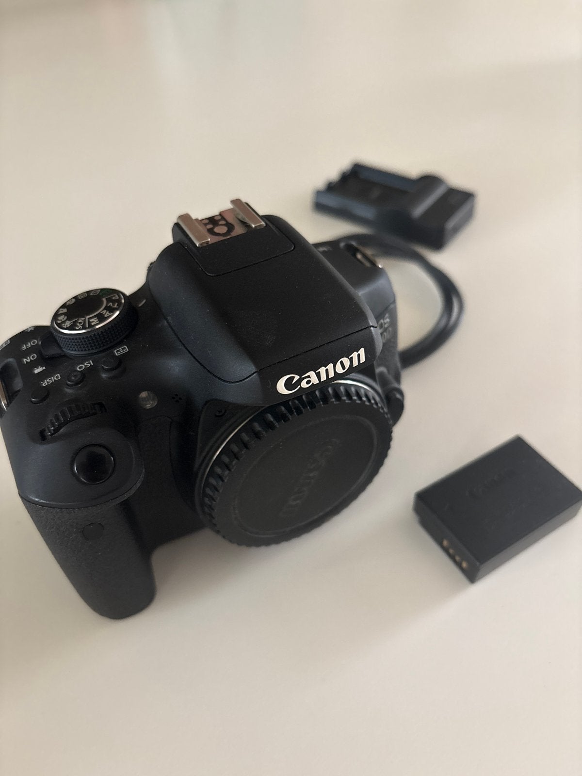 Canon EOS 750D Spiegelreflexcamera, Audio, Tv en Foto, Fotocamera's Digitaal, Ingebouwde flitser, Spiegelreflex, Canon, Ophalen of Verzenden