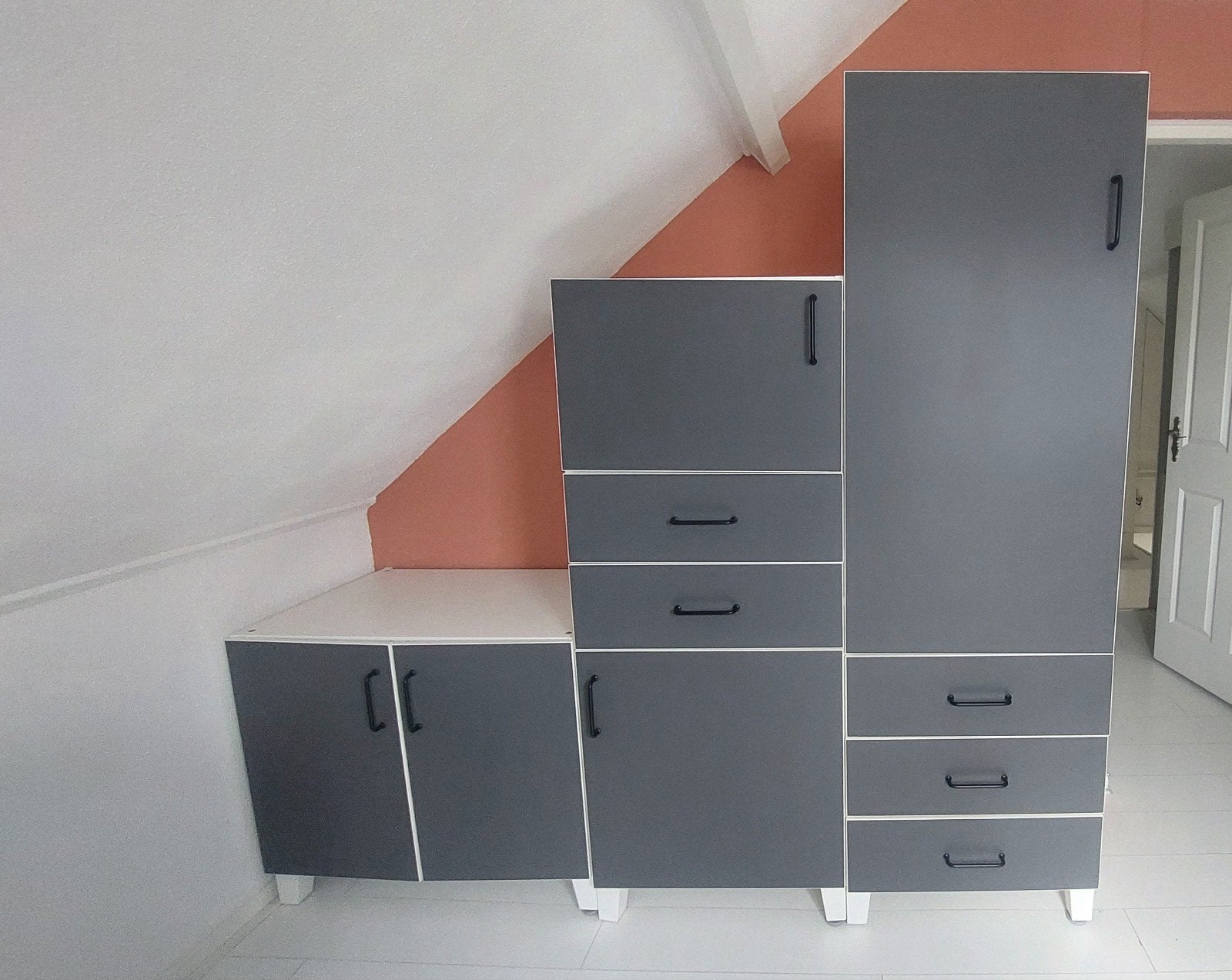 Ikea Skatval Kastencombinatie - Grijs/Wit, Huis en Inrichting, Ophalen, Gebruikt, Met lade(s), Modern, Functioneel