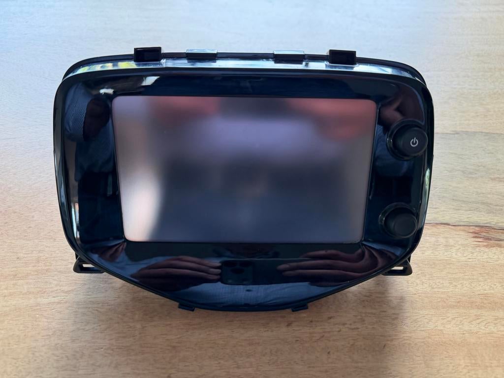 Toyota Aygo X Pioneer AVH-7048zc Radio Navigatie Systeem, Auto diversen, Autoradio's, Ophalen of Verzenden, Zo goed als nieuw