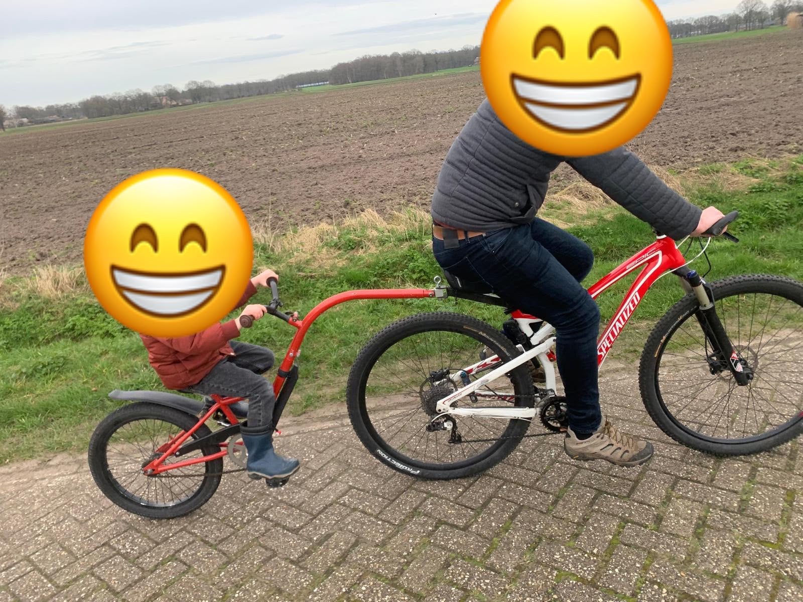 Stevige aanhangfiets, bevestiging aan zadelpen, Fietsen en Brommers, Ophalen, Gebruikt, Aanhangfiets, Opvouwbaar
