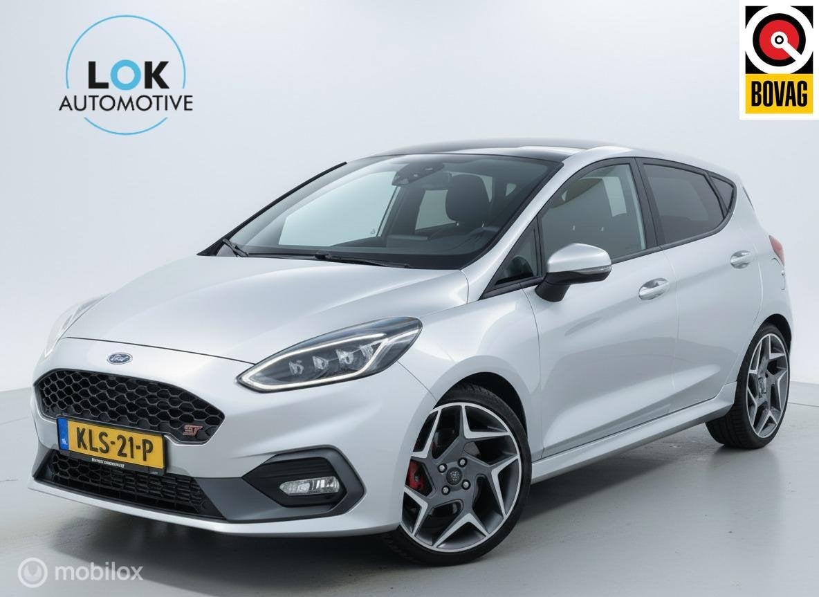 Ford Fiesta 1.5 EcoBoost ST-3 PANO|LED|B&O|RECARO|, Zwart, 1188 kg, Bedrijf, Handgeschakeld