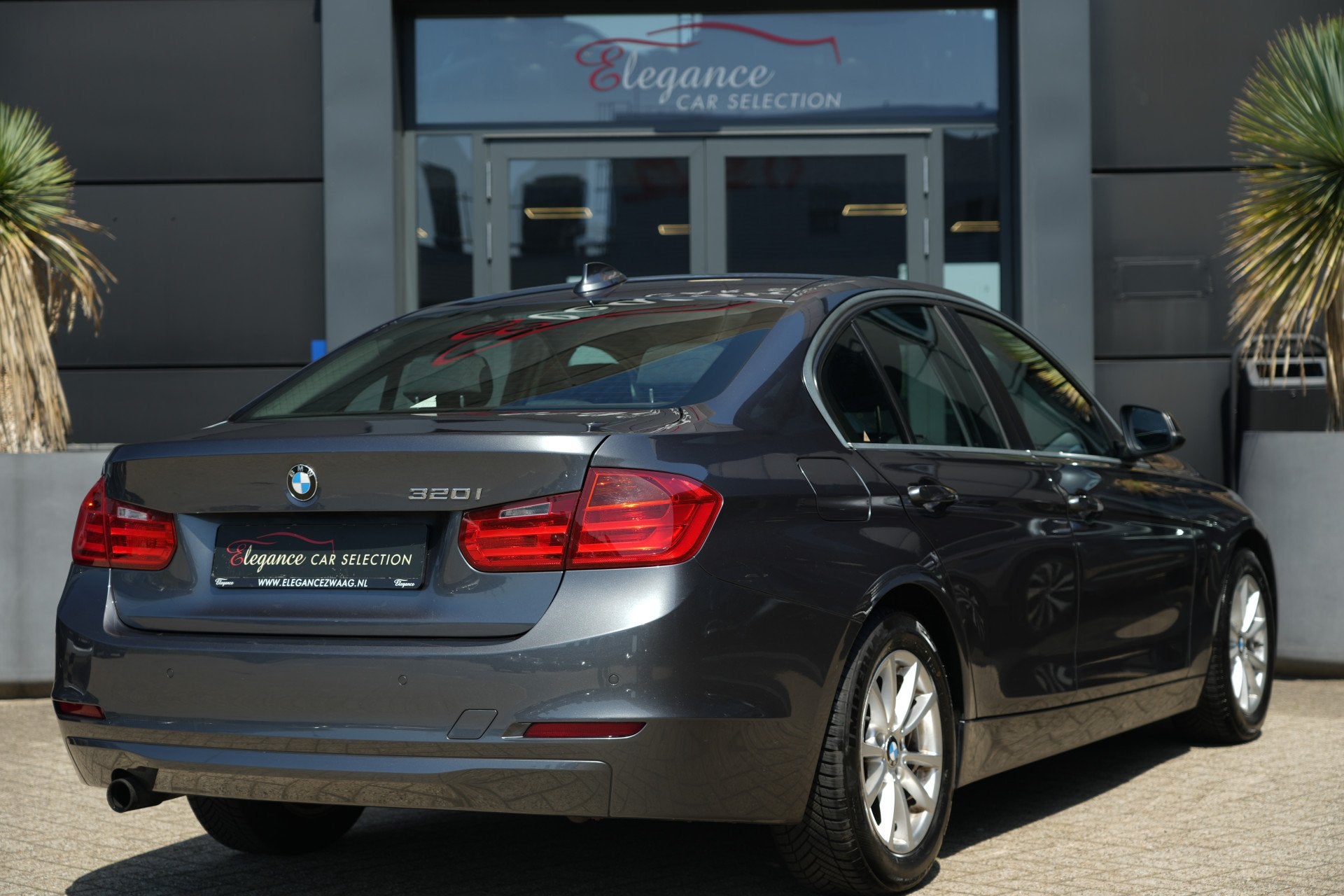 BMW 3-serie 320i EfficientDynamics Edition Executive 170pk N, Auto's, Gebruikt, 4 cilinders, Origineel Nederlands, Bedrijf