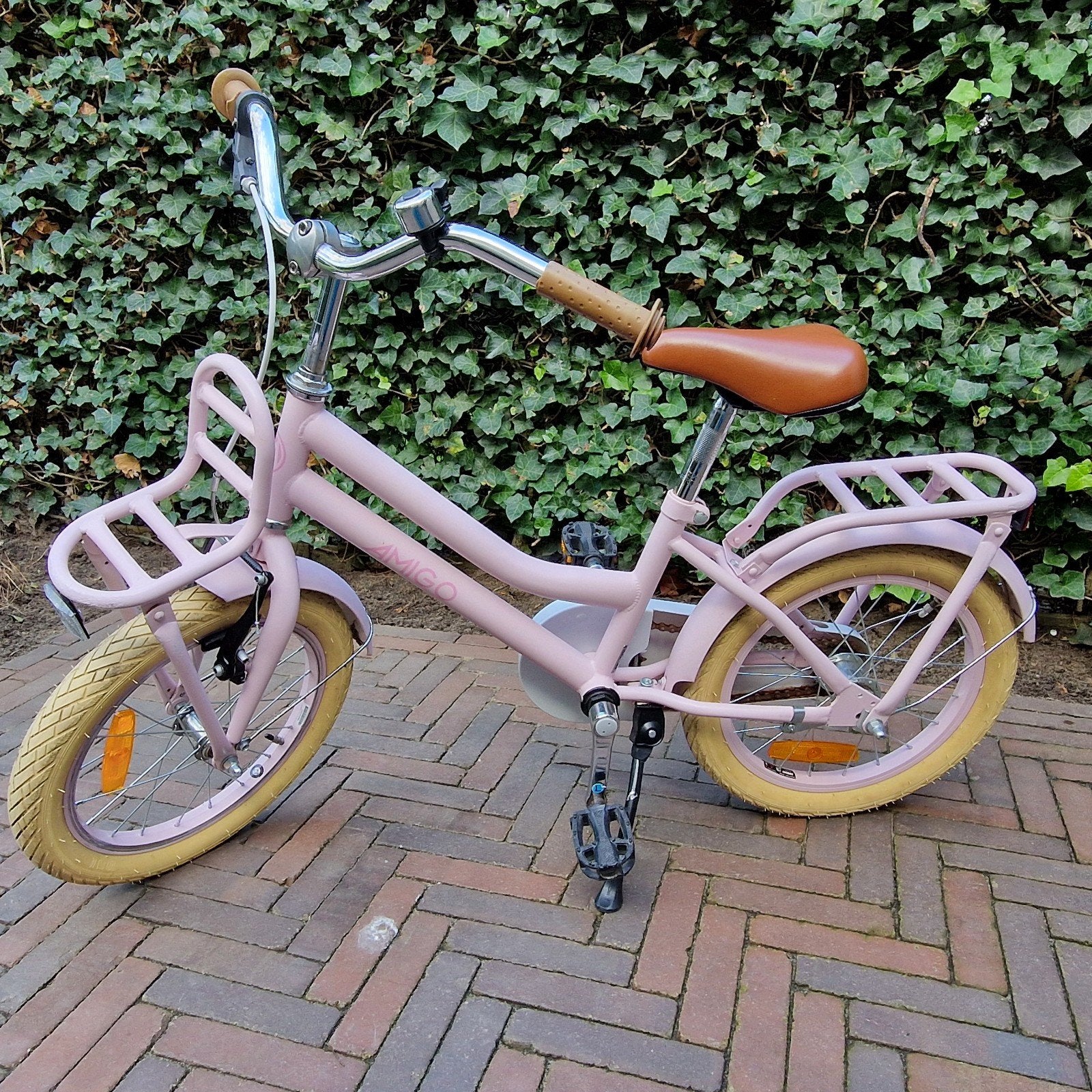Nette meisjesfiets 16 inch Amigo, Fietsen en Brommers, Ophalen, Terugtraprem, Gebruikt, 16 inch