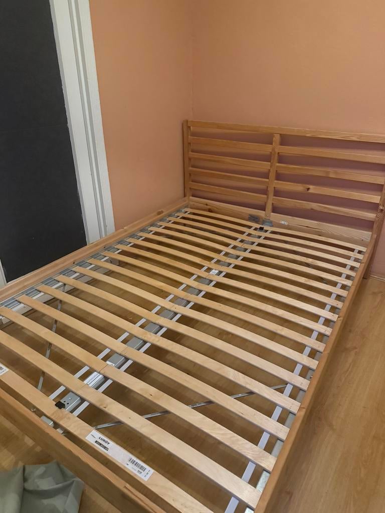 Ikea Bed Frame, Ophalen, Gebruikt, Beige, Tweepersoons